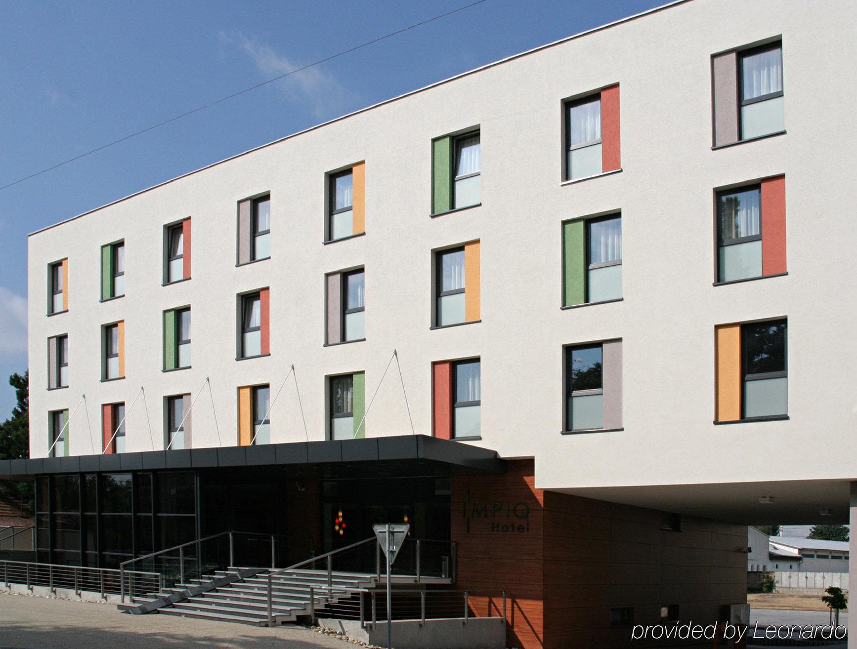 Impiq Hotel Trnava Exterior photo