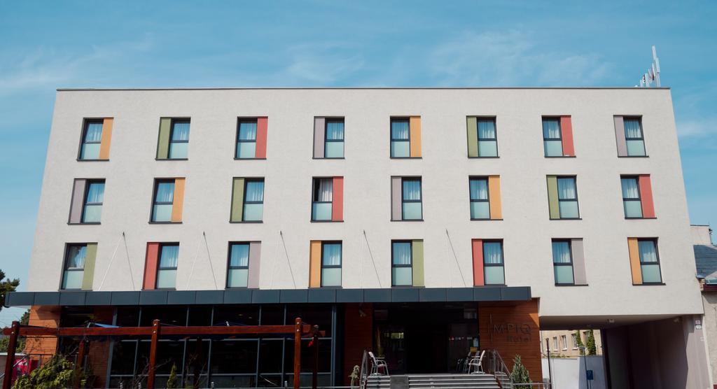 Impiq Hotel Trnava Exterior photo